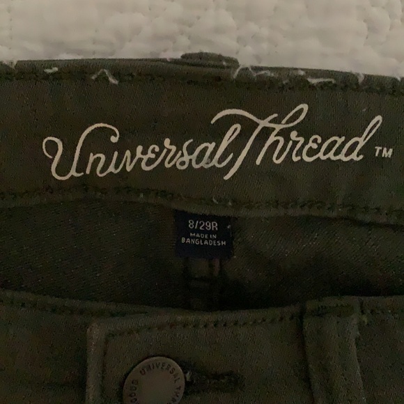 Universal Thread Jeans - Picture 3 of 3